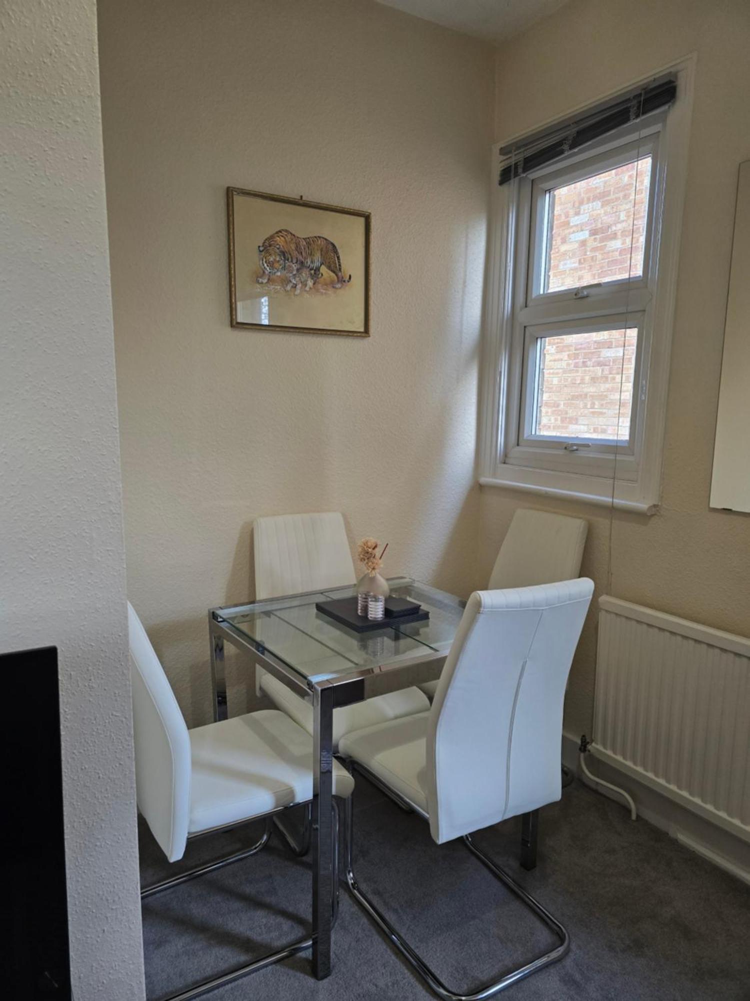 14B Malden Apartment Watford  Luaran gambar